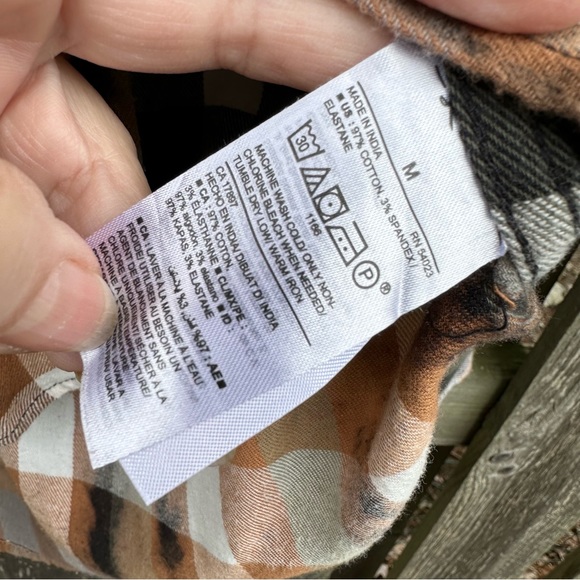 Handcrafted Upcycled Bleached dyed flannel Saliva Memphis Concert tee back OOAK - Picture 5 of 8